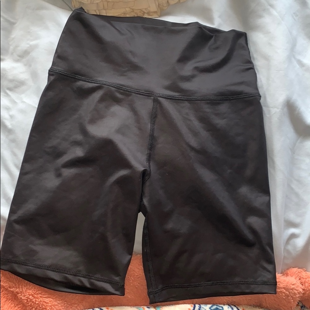 American Eagle Biker shorts
